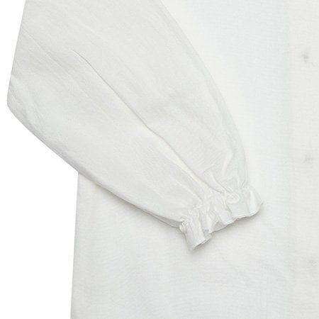Weiße Bio Baumwoll Baby Mädchen Bluse mit Peter Pan Kragen – Detailansicht 3