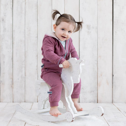 Bio Baby Kapuzenjacke aus Bio-Baumwolle Bordeaux – Detailansicht 2