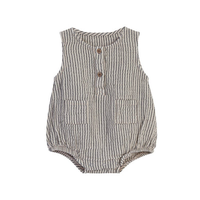 Grauer Bio Musselin Bloomer Strampler aus 100% Bio-Baumwolle, weicher Baby Jumpsuit, atmungsaktiv.