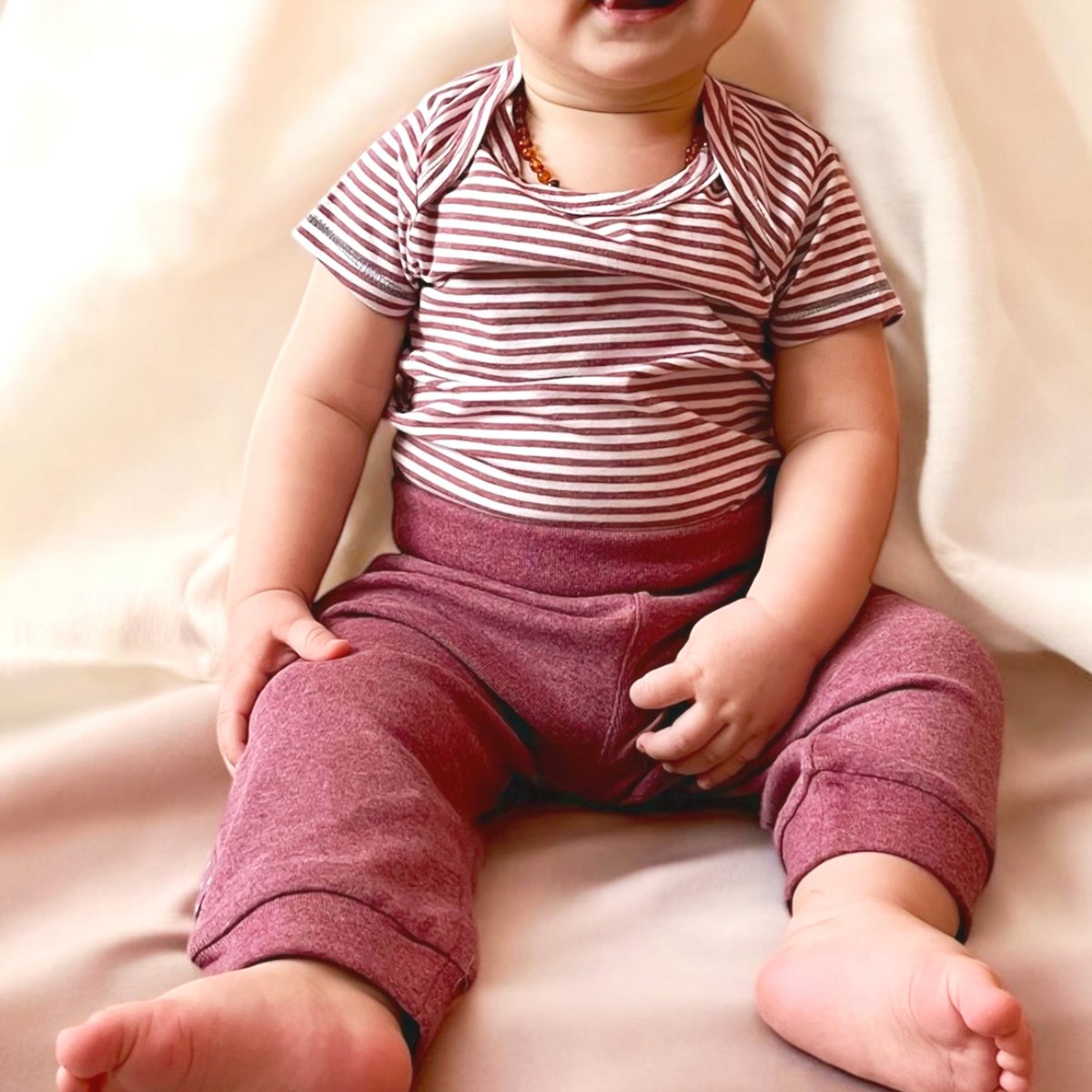 OrganicEra Bio-Babyhose mit Gummizug, Bordeaux