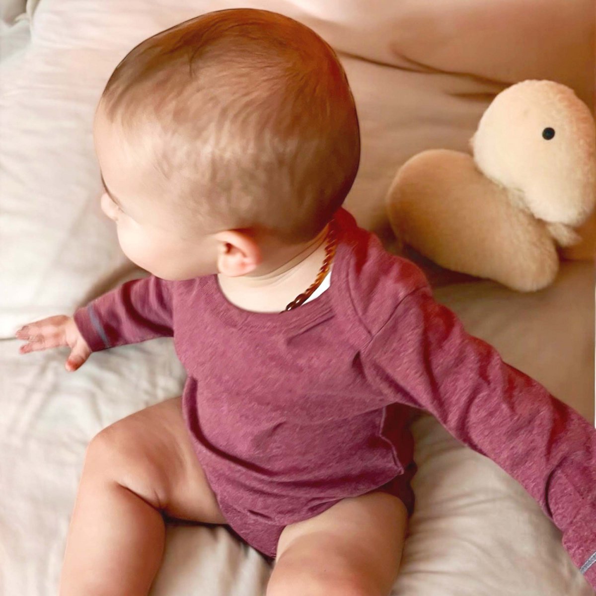 Bio Baby Langarm Body aus Bio-Baumwolle – Weicher Rippstoff Bordeaux