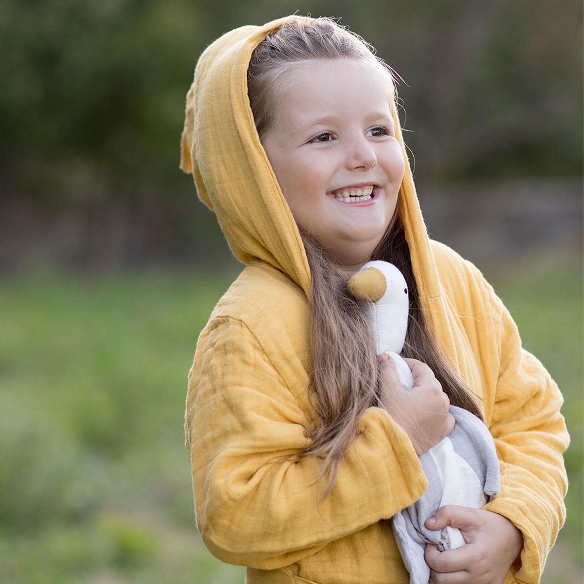 Bio Musselin Kinderbademantel mit Kapuze – 3-4 Jahre, Senfgelb, Weich & Saugfähig