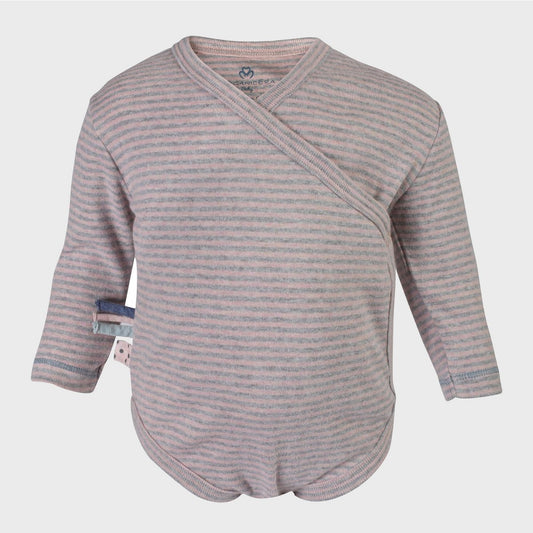Rosa gestreifter Bio Baby Langarm Wickelbody aus weicher Baumwolle im Kimono-Stil.