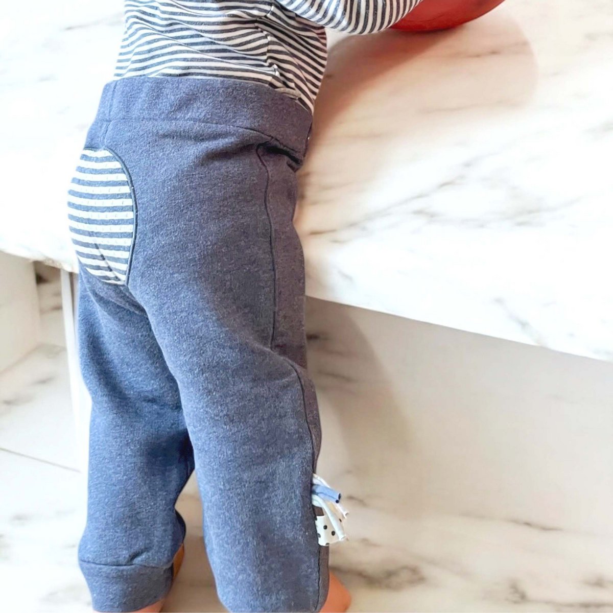 Pantaloni da jogging biologici per neonati Indaco | Pantaloni comodi in cotone biologico con cintura comoda